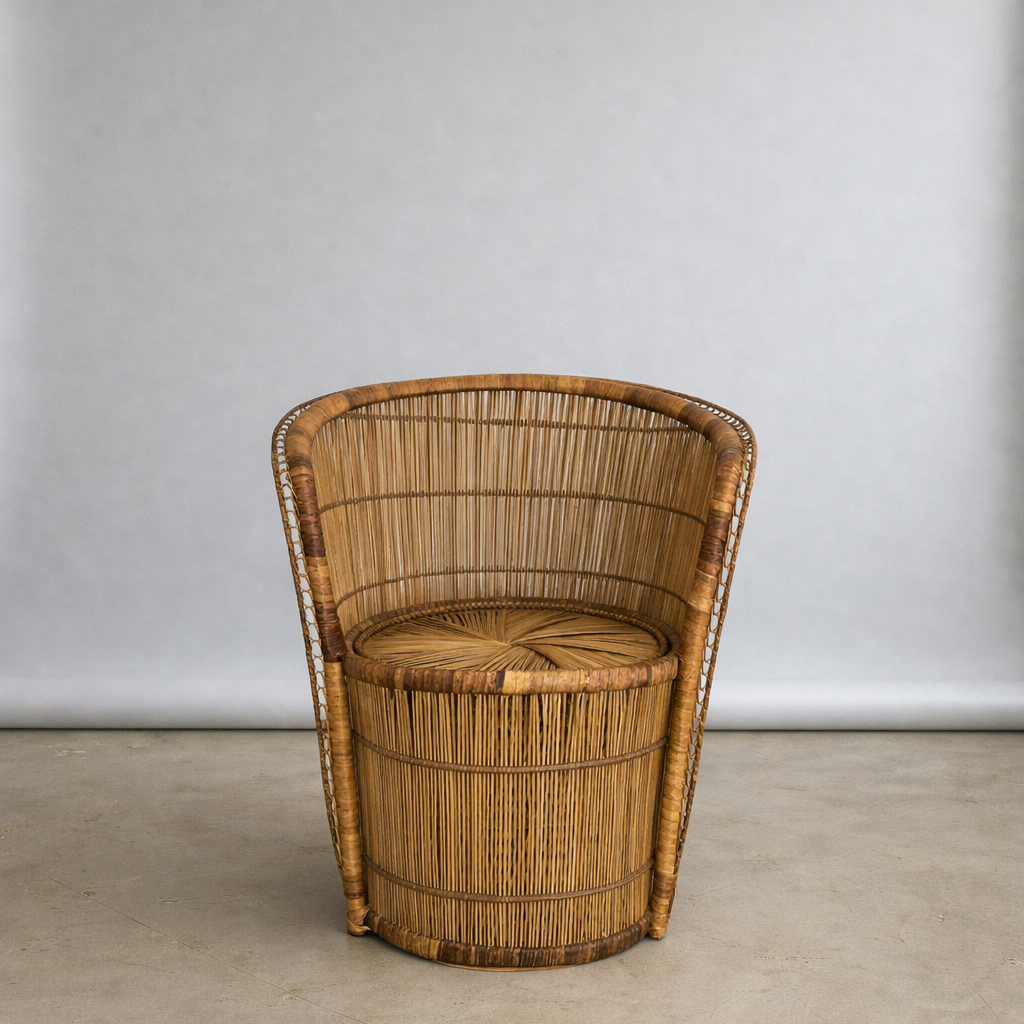1960's vintage Italian barrel chair