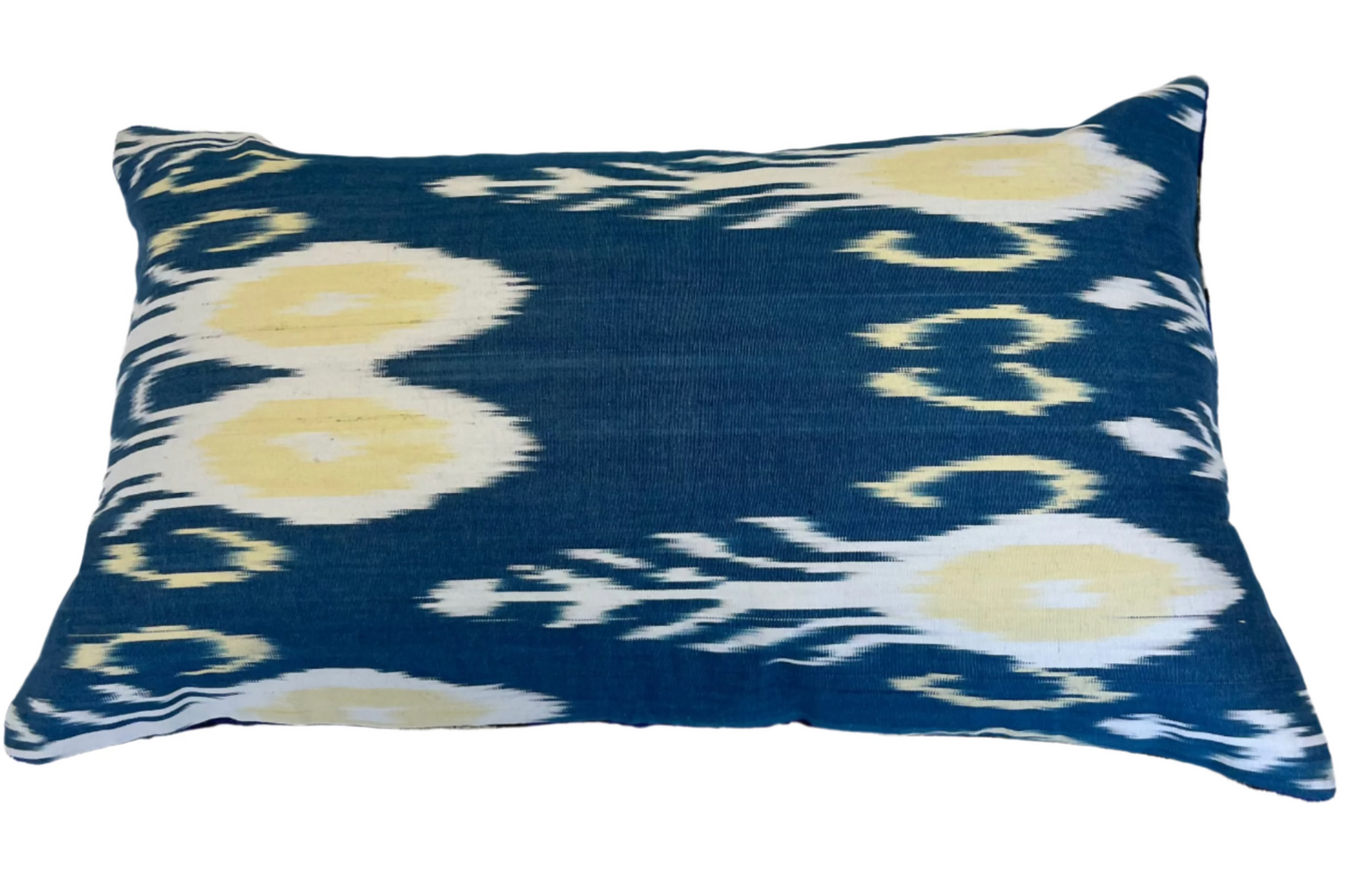 Mirage velvet cushion - See no evil