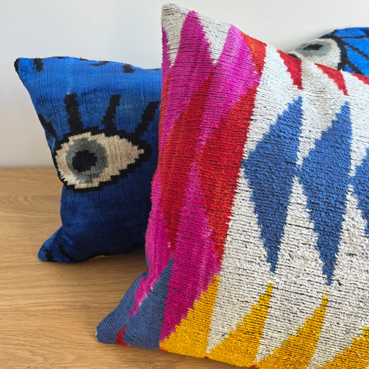 Mirage velvet cushion - Party in Brazil