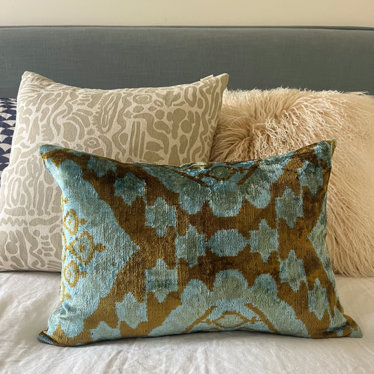 Mirage velvet cushion - Twilight