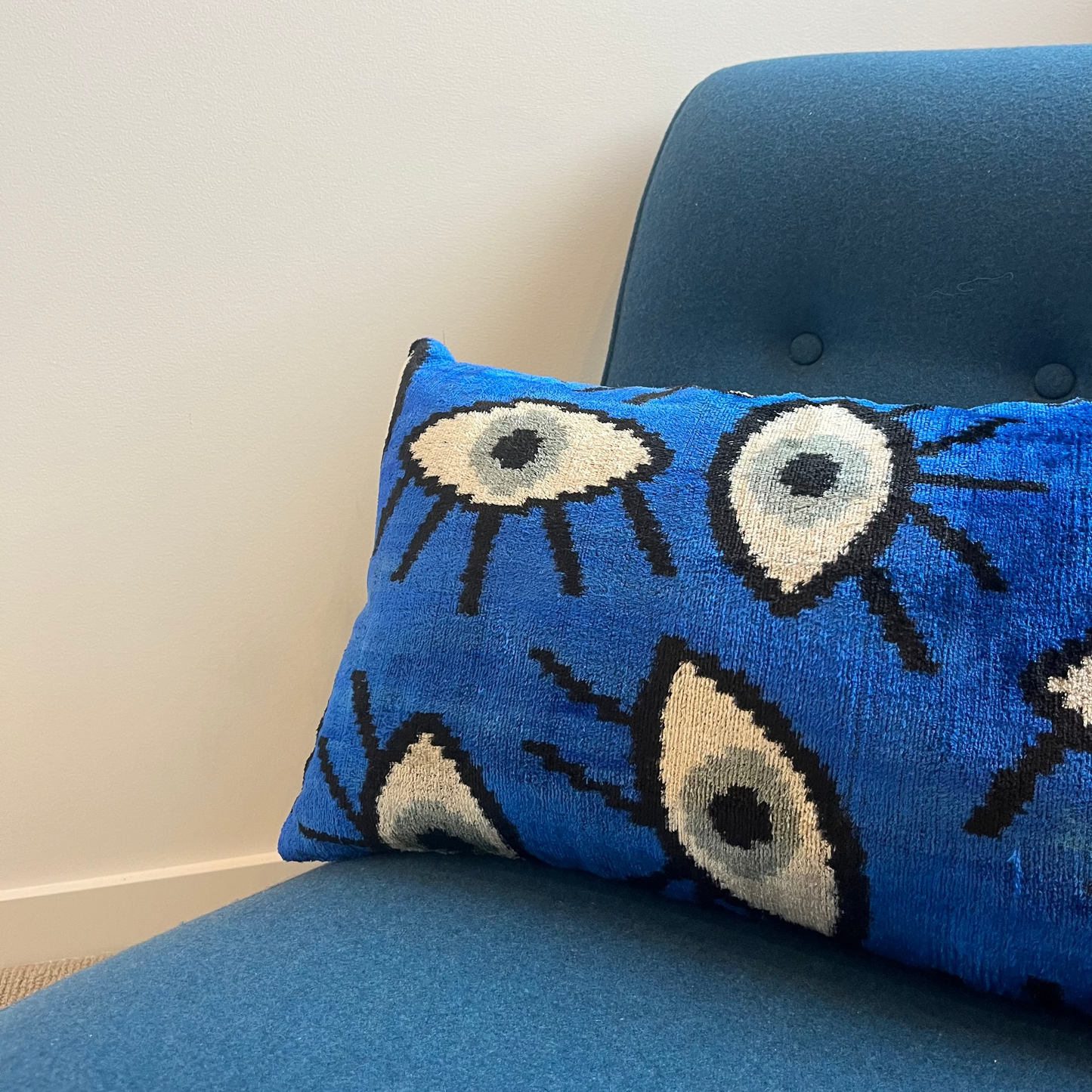 Mirage velvet cushion - See no evil