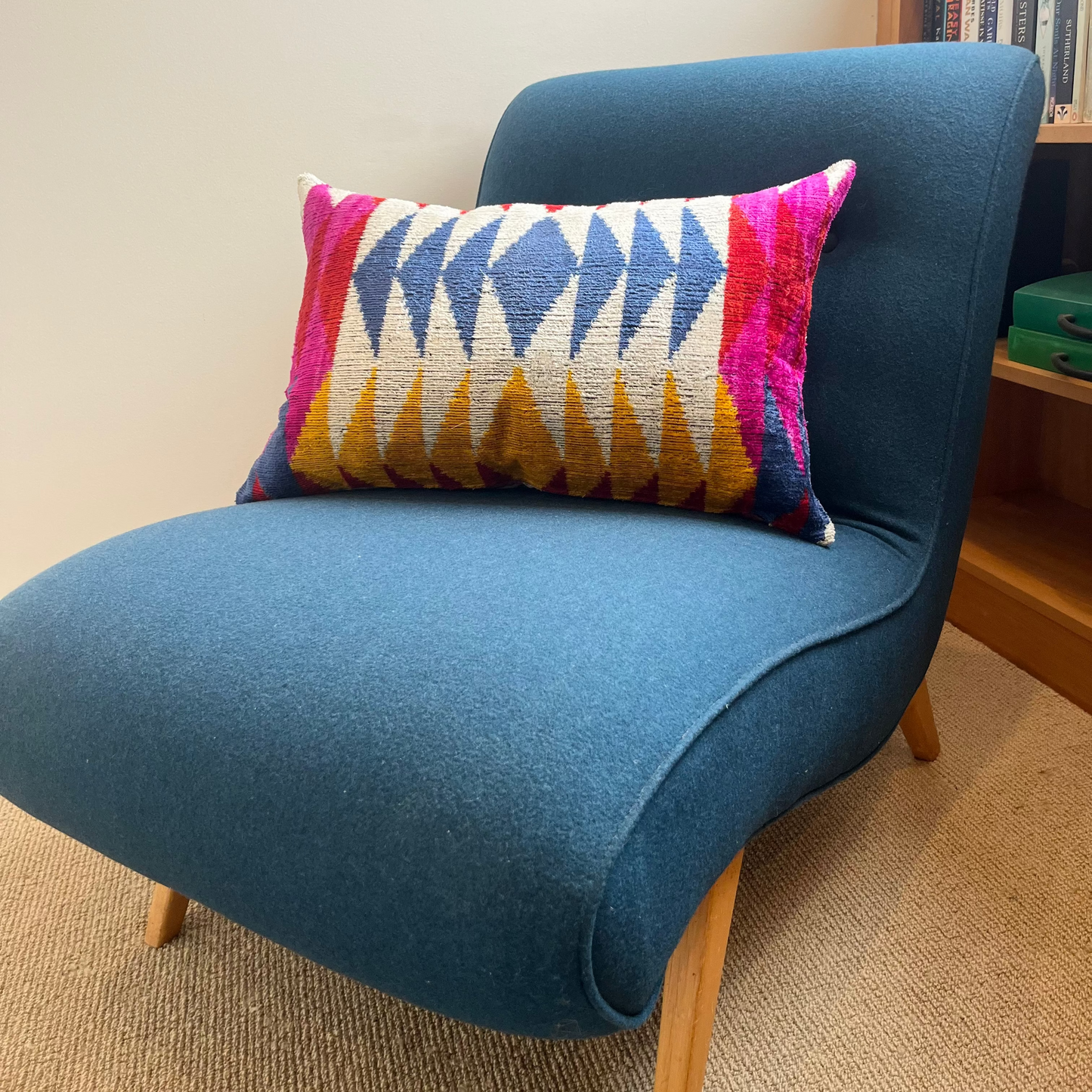 Mirage velvet cushion - Party in Brazil